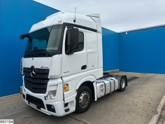 Mercedes Actros 1845