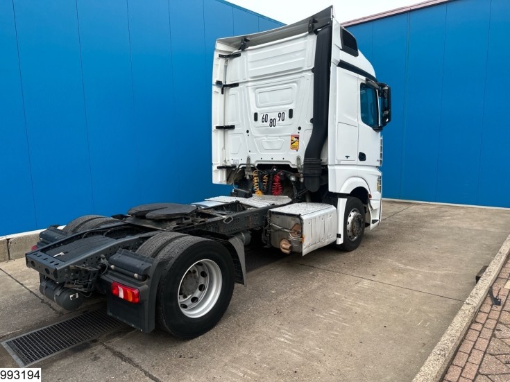 Mercedes Actros 1845