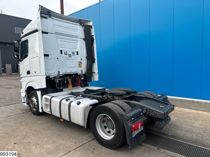 Mercedes Actros 1845