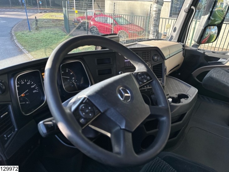 Mercedes Actros 2548