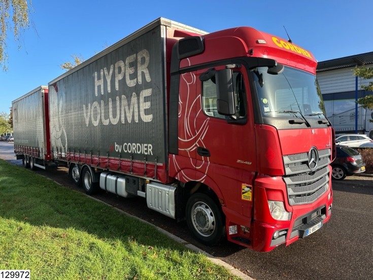 Mercedes Actros 2548