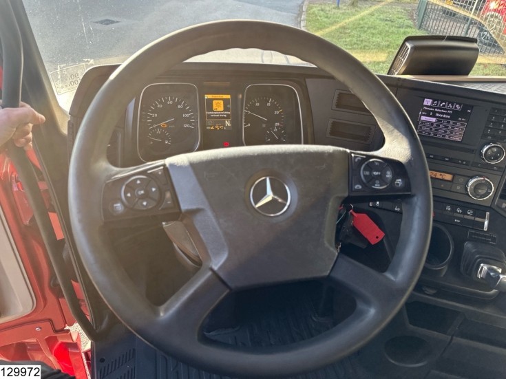 Mercedes Actros 2548