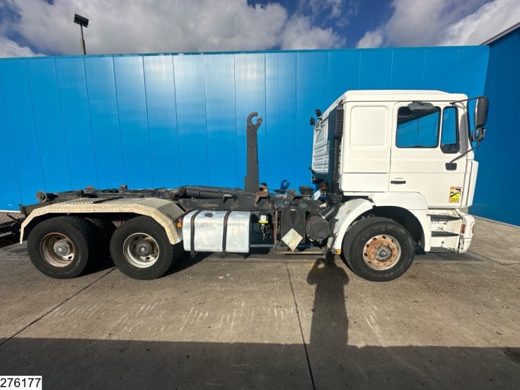 MAN 26 400