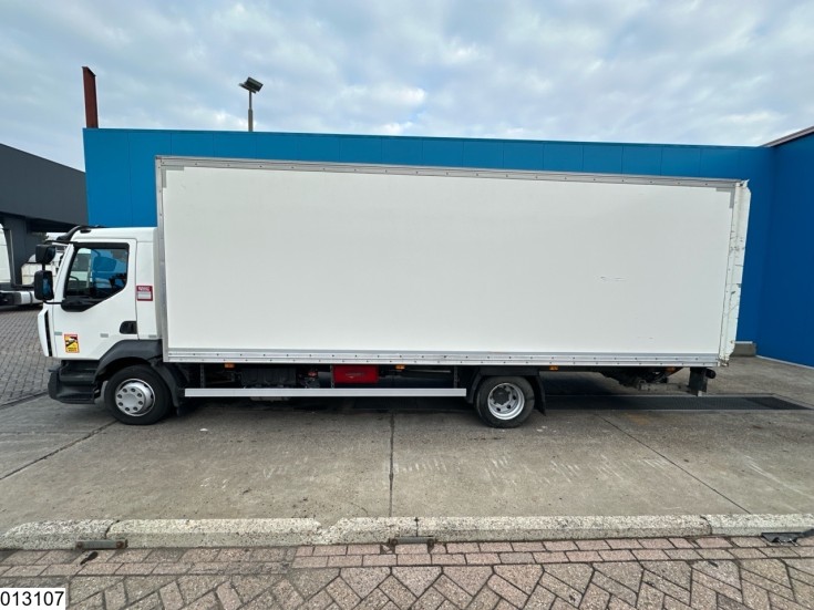 Renault D12 210
