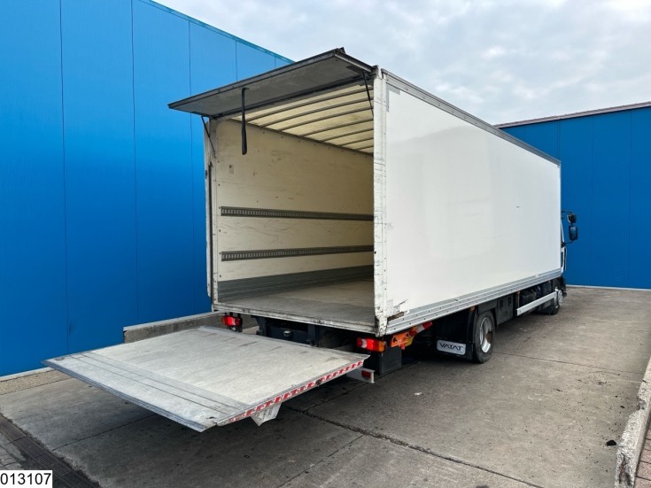 Renault D12 210