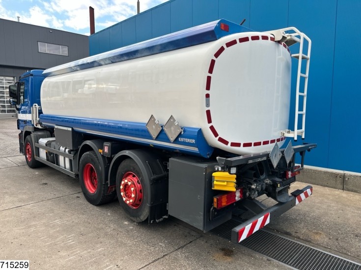 Mercedes Actros 2532