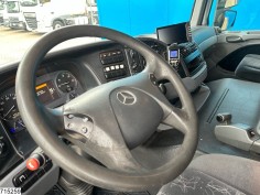 Mercedes Actros 2532