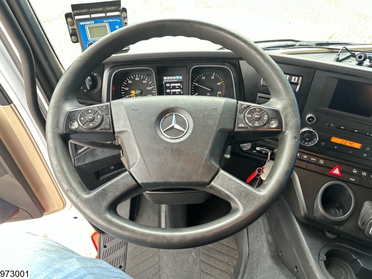 Mercedes Actros 1843