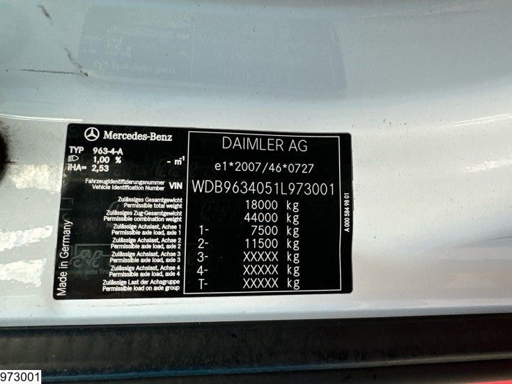Mercedes Actros 1843