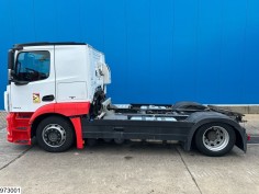 Mercedes Actros 1843
