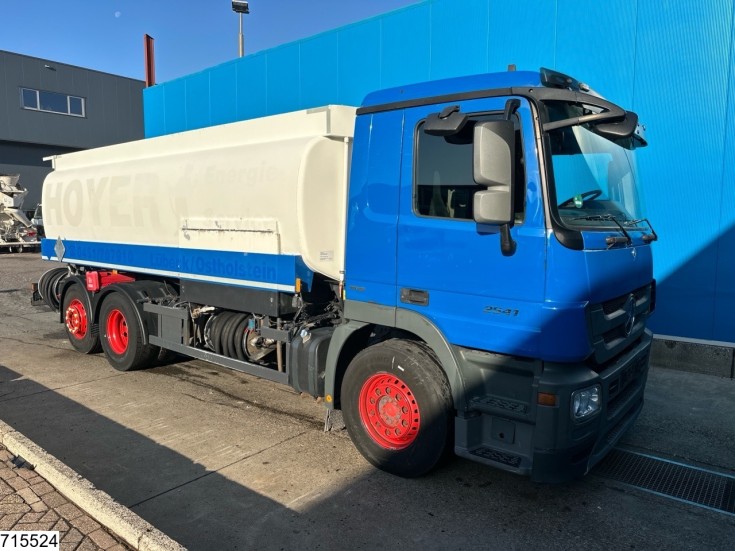 Mercedes Actros 2541