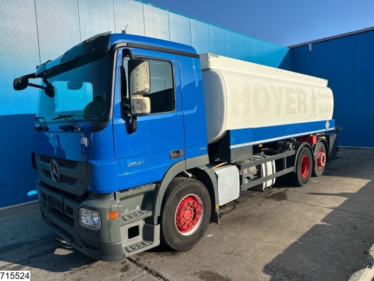 Mercedes Actros 2541