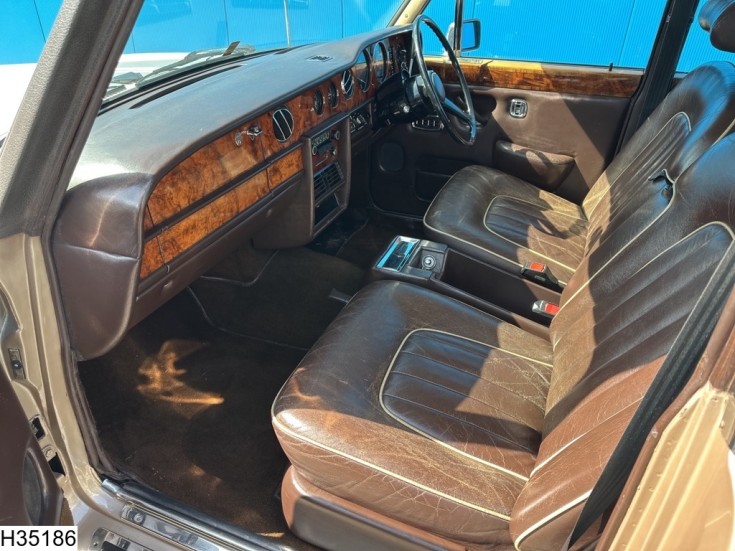 Rolls Royce Silver Shadow 2