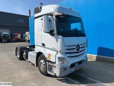 Mercedes Actros 2343