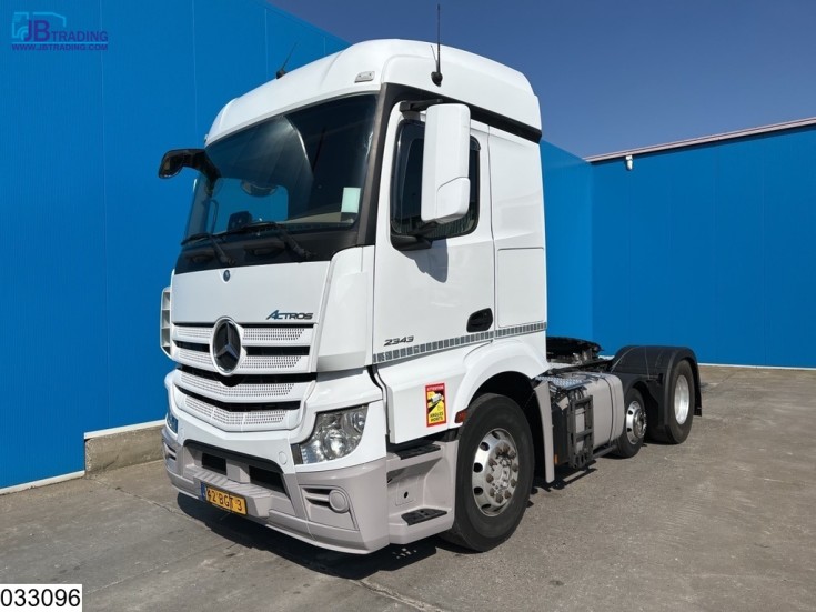 Mercedes Actros 2343