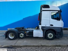 Mercedes Actros 2443