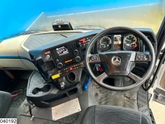 Mercedes Actros 2443