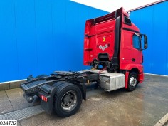 Mercedes Actros 1843