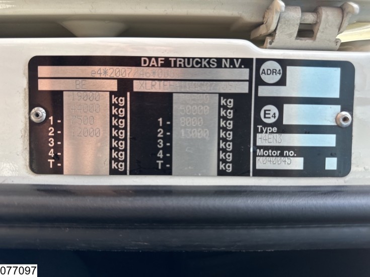 DAF 106 XF 440