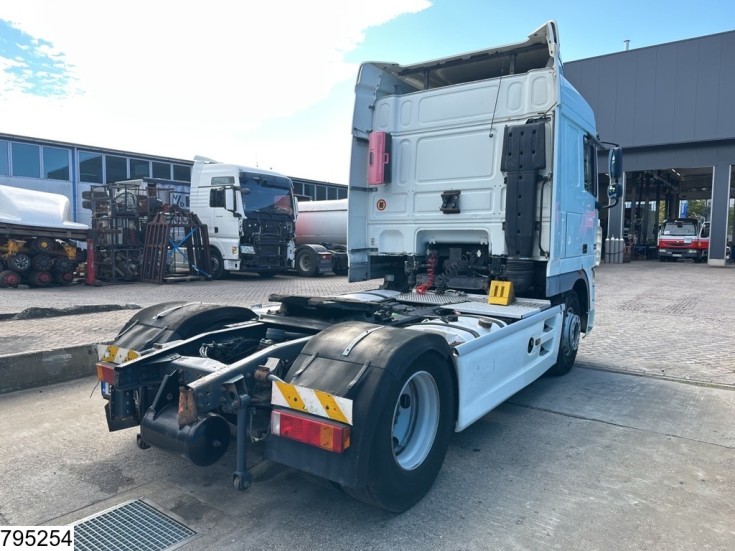 DAF 105 XF 460