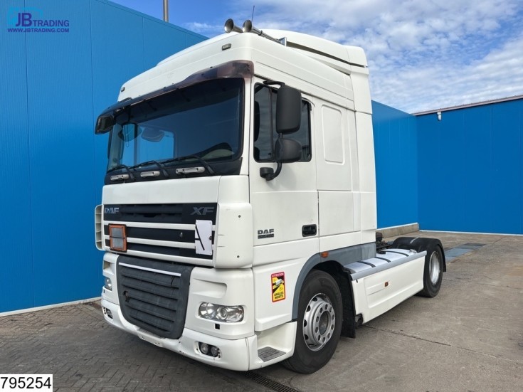 DAF 105 XF 460