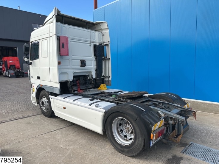 DAF 105 XF 460