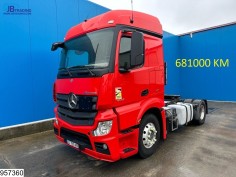 Mercedes Actros 1843