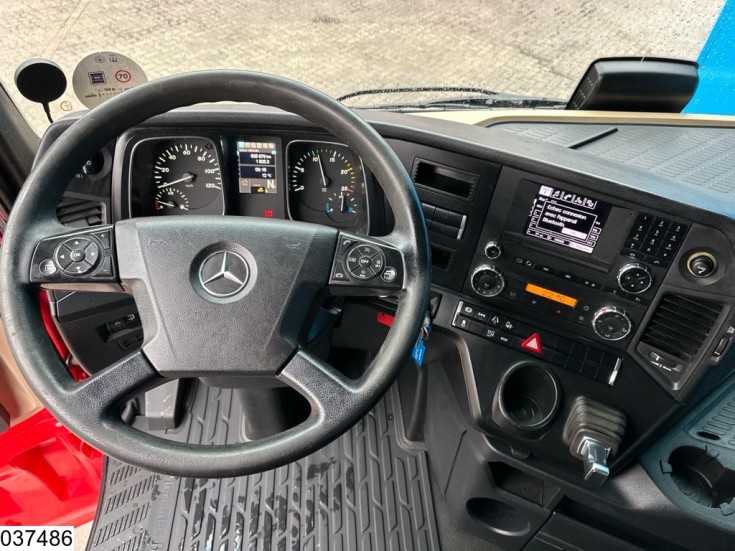 Mercedes Actros 1848