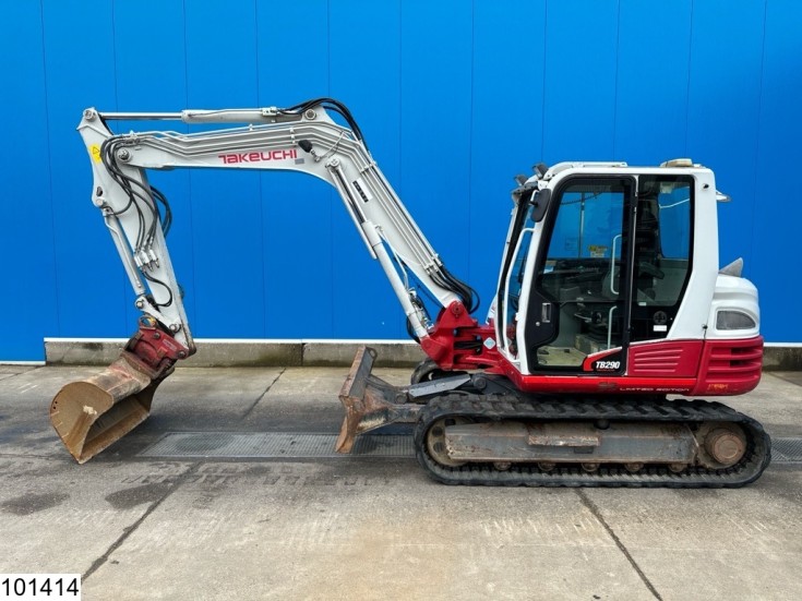 Takeuchi TB290