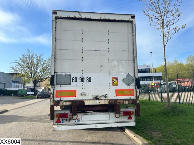 Fruehauf gesloten bak