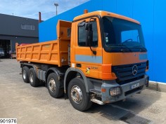 Mercedes Actros 3236