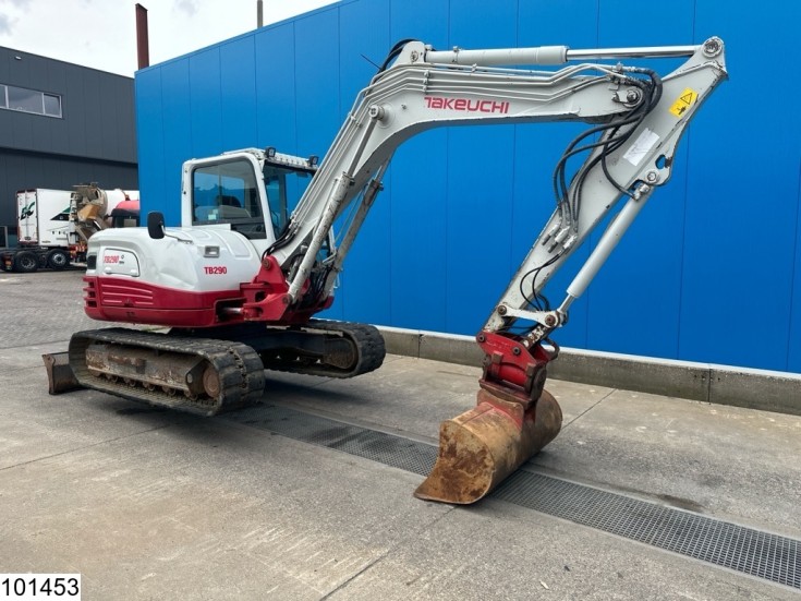 Takeuchi TB290