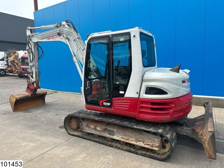 Takeuchi TB290