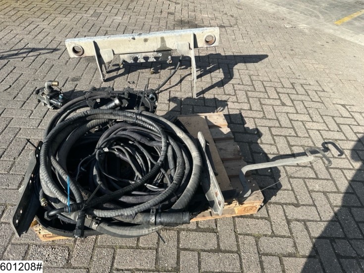 Lohr 5th wheel, Hydraulic pump, Hoses for car transporter