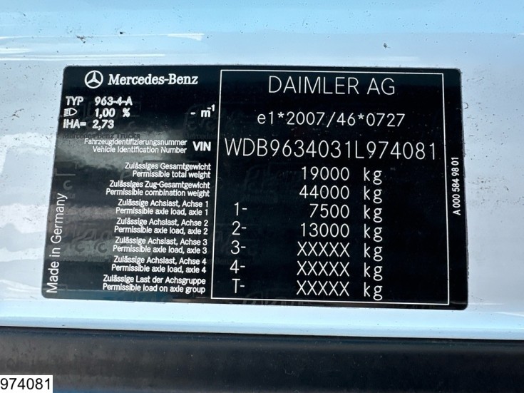 Mercedes Actros 1843