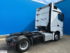 Mercedes Actros 1843