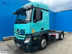 Mercedes Actros 1848