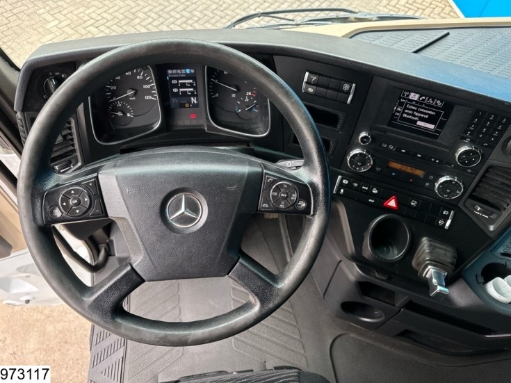 Mercedes Actros 1843