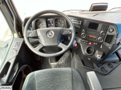 Mercedes Actros 1848