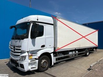 Mercedes Actros 1833