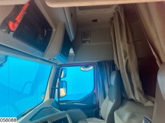 Renault Premium 460 Dxi