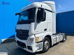 Mercedes Actros 1843