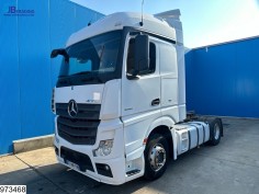 Mercedes Actros 1843