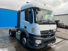 Mercedes Actros 1843