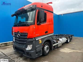 Mercedes Actros 2542