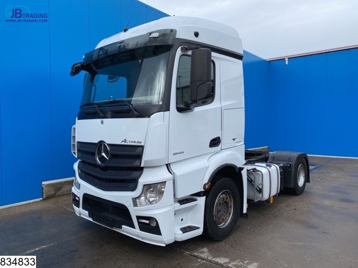 Mercedes Actros 1845