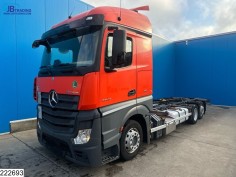 Mercedes Actros 2542