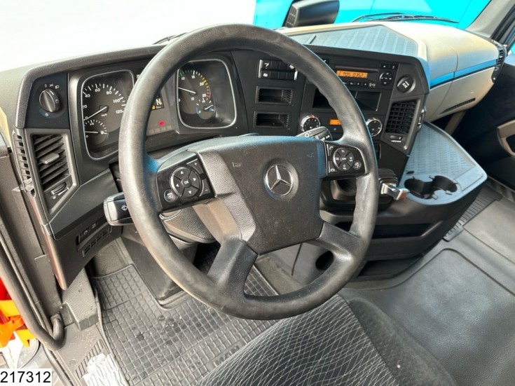 Mercedes Actros 2542