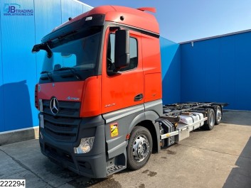 Mercedes Actros 2542