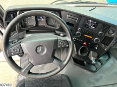 Mercedes Actros 1843